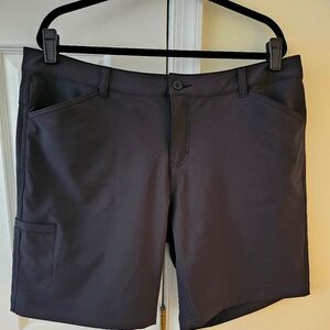 NWOT Women's Dickies Black Shorts, Size 16